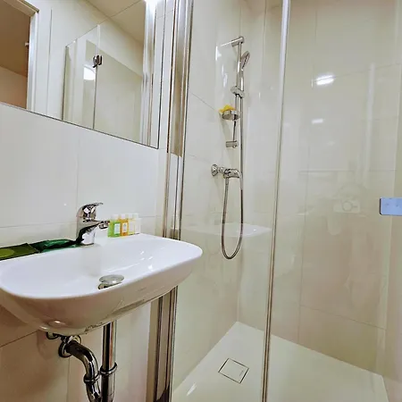דירה Live-inn 1 Bdr View For 1-4 Guests, 20 Mins To Center, Lift, Gym, Reception, Parking, Roof Terrace, Game & Party